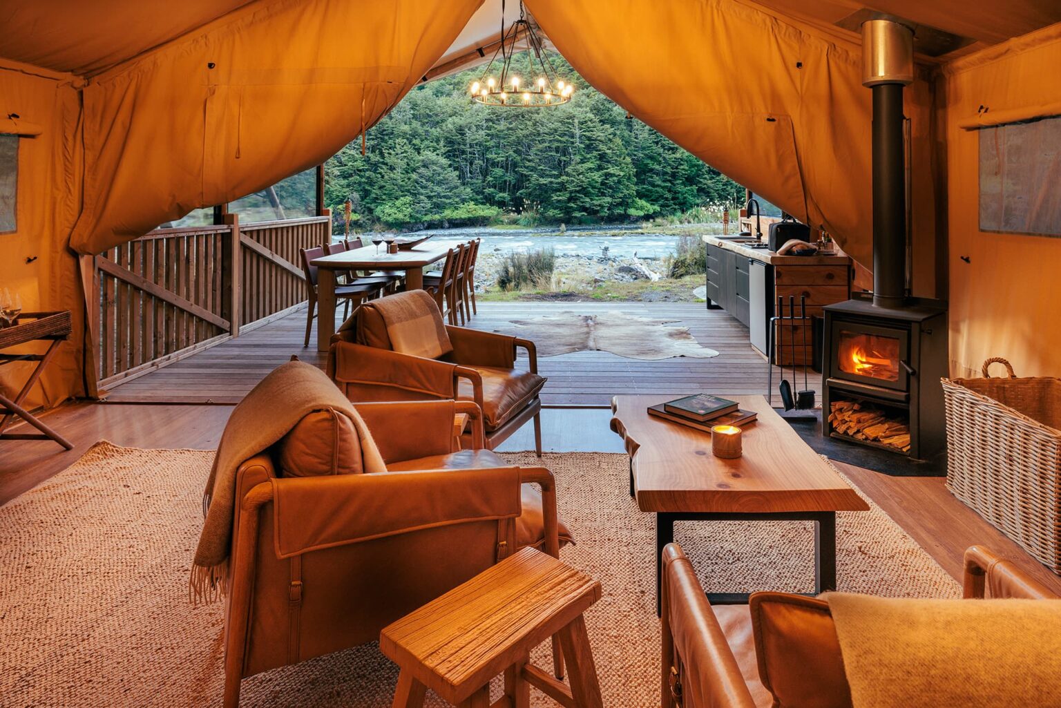 Waipakihi Glamping
